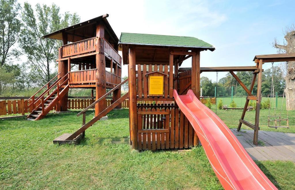 Chalupka Bratov V Resorte Aplend Veľký Slavkov Buitenkant foto